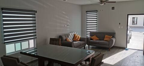 Airbnb con mejor rendimiento: Centrally located, 5 minutes from the Del Rio bridge and IMSS 92 en Coahuila De Zaragoza