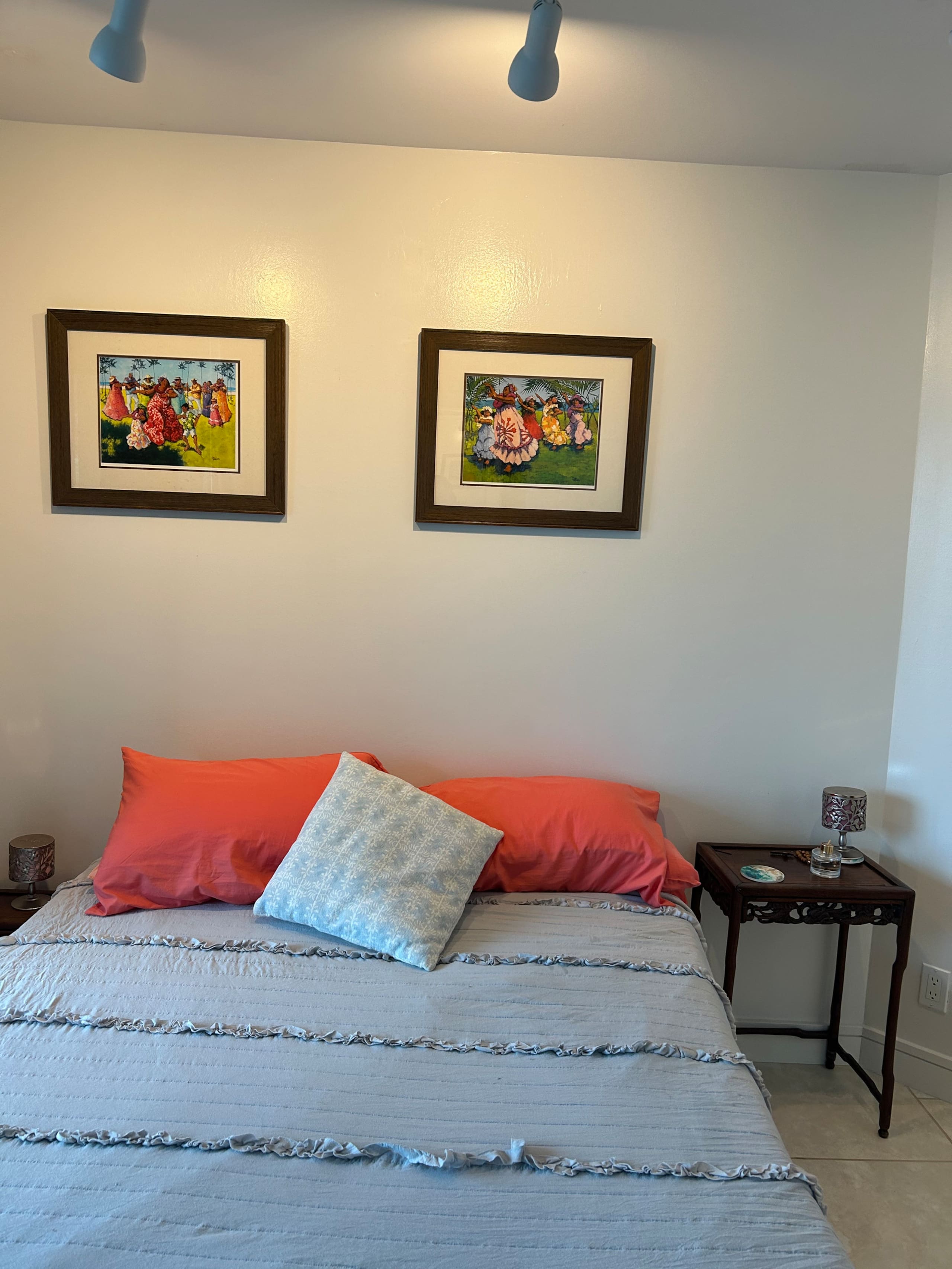 Condo in Honolulu · ★5.0 · 1 bedroom · 3 beds · 2 private baths - Image 21