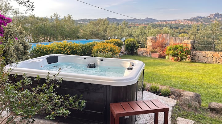 Casale Con Jacuzzi E Piscina In Costa Smeralda - Arzachena