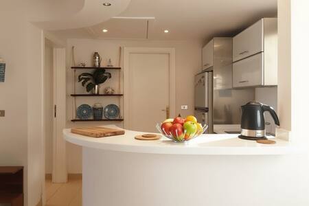 One bedroom villa sea view