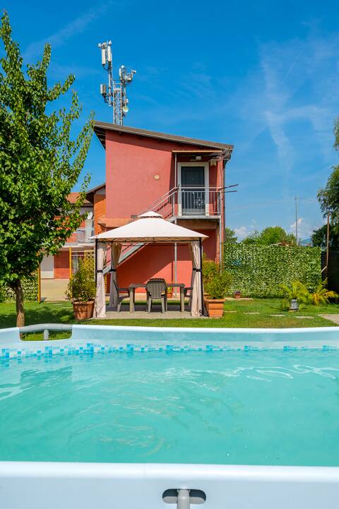 StratecigPosition•Private Pool and Private Parking