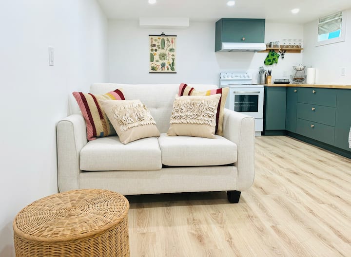 Newly Reno, Queen Bed, Wifi, Kitchen, Laundry,prkg - Drumheller