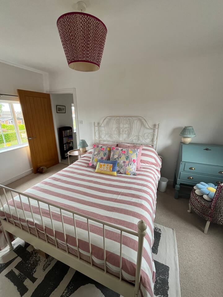 საძინებელი 3