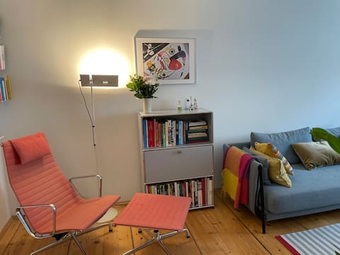 Successful Airbnb property: Family-friendly apartment in the French Quarter in Haidhausen Süd