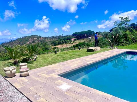 charming country house with pool close to Cefalù