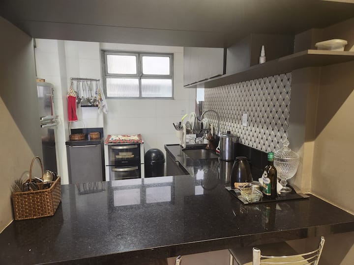 Flat Completo Lourdes/centro | Vaga + Portaria 24h - Belo Horizonte