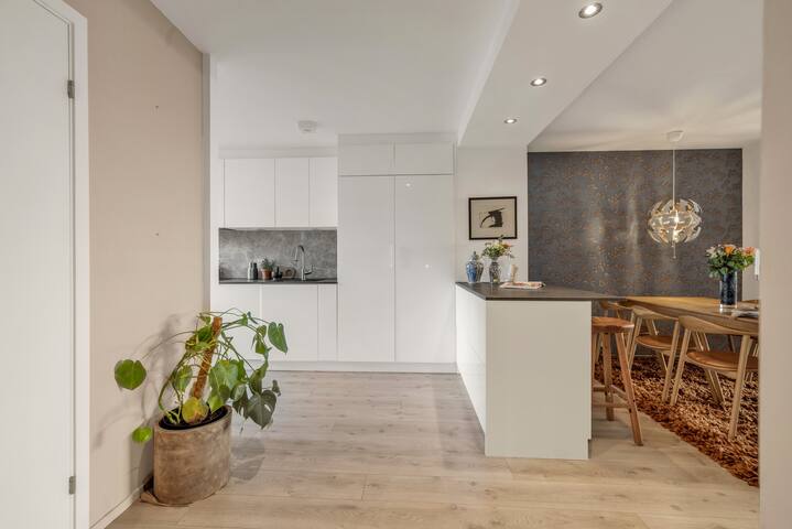 Sentral og romslig leilighet på Frogner gallery image 4