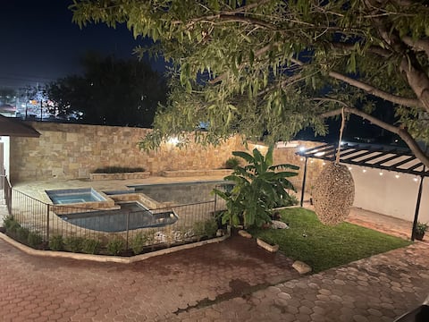 Tuscany apartment with pool and parking