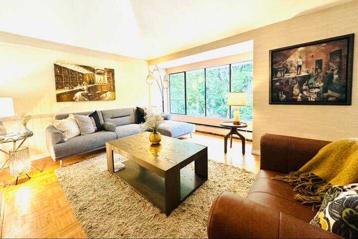 Urban Oasis Near Downtown