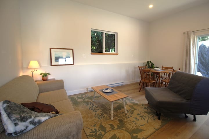 Harbour Lanehouse: Coast Getaway - Sunshine Coast