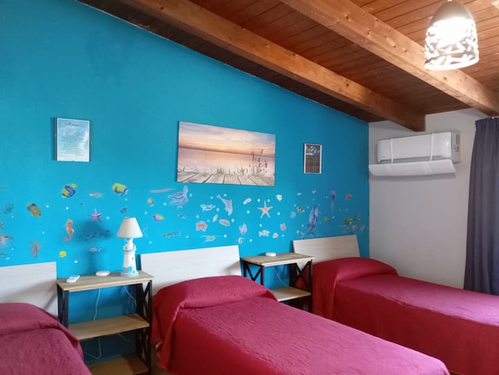 Спална соба со три спални соби