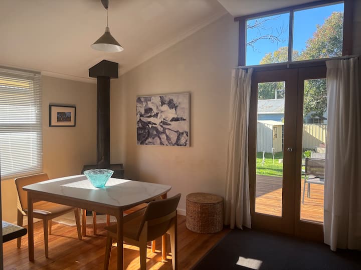 The base |4BR 2bathroom |Mount Beauty