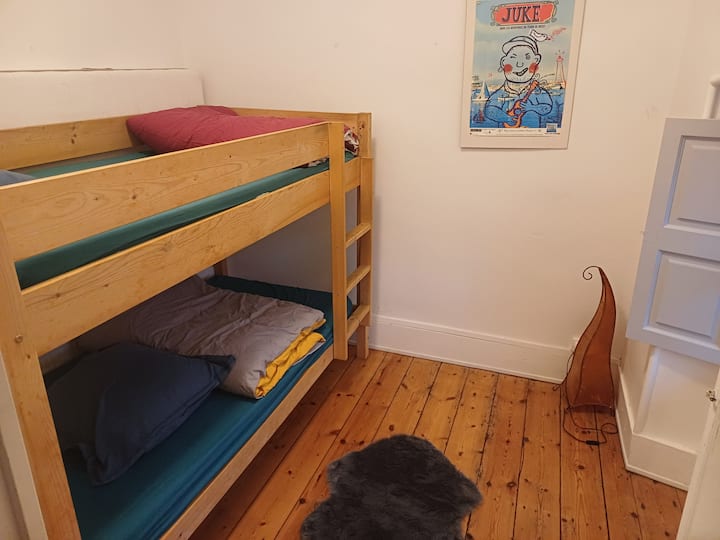 საძინებელი 2