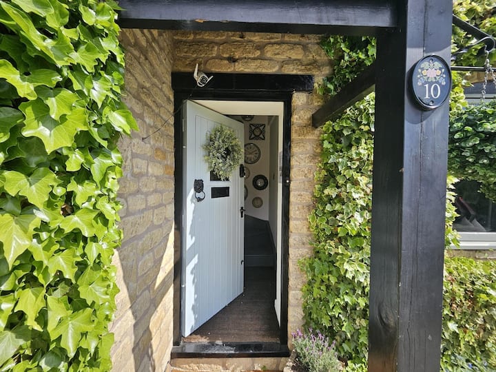 Maison-traditionelle-salle De Bain Privée-vue Sur - Burford, UK