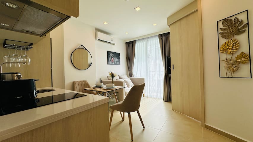 Pattaya Real Estate Broker managed Airbnb listing 2