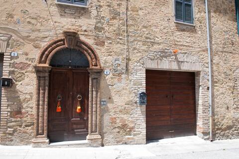 3 Bedrooms Apartment in the Centre of Bettona
