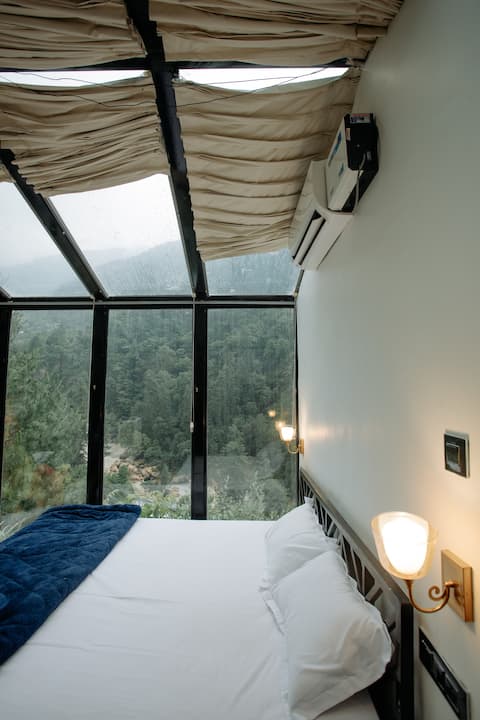TBR1 Kasol Riverside Glass Cabin Manikaran-Tosh Rd