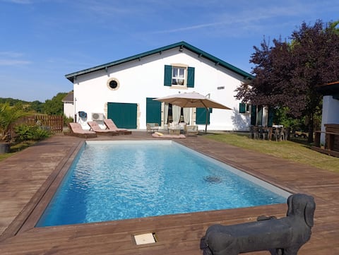 Quiet Landes house