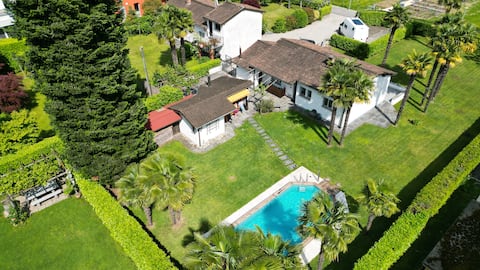 Holiday home with pool in Caslano, Lugano, Ticino