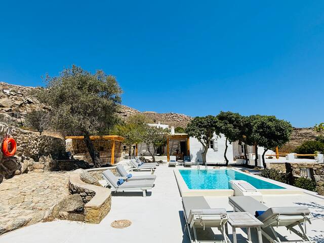 Stone Built Villa Ferretti #Unoblu