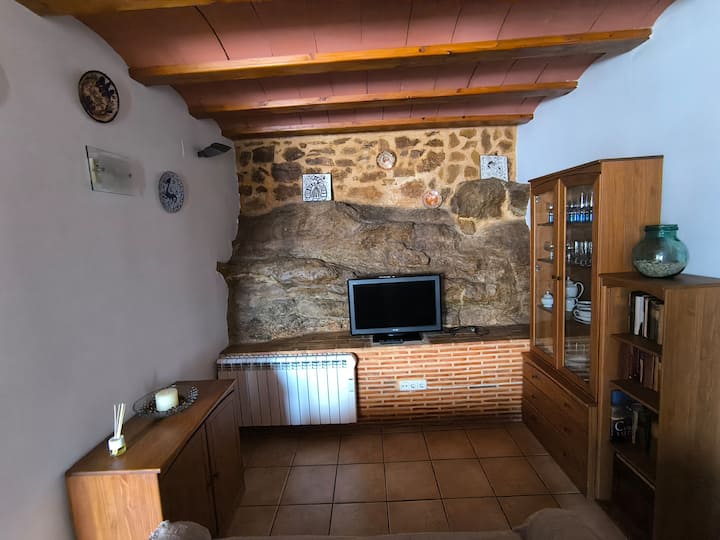 Casa Rústica Con Encanto - Titaguas