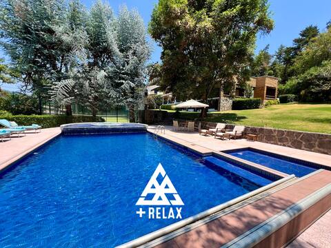 Casa Socampo Pool and Paddle