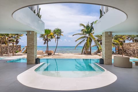 Studio 54, beach house w/Chef