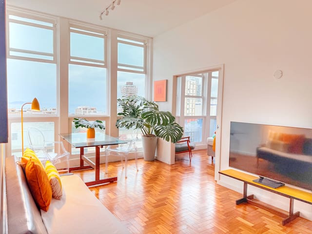 Stunning Ocean View – 2 Spacious BRs Ipanema Beach