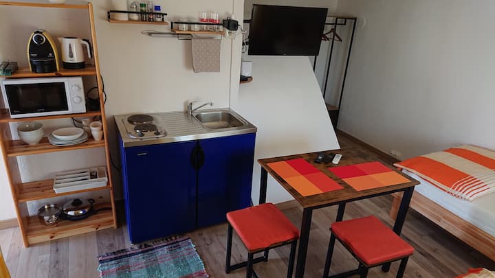 Gemütliches Zimmer Für 1 Bis 2 Personen - Enns