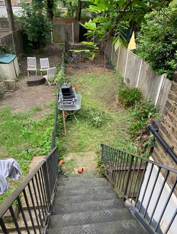 Beautiful 4 bed flat on Finsbury Park gallery image 3