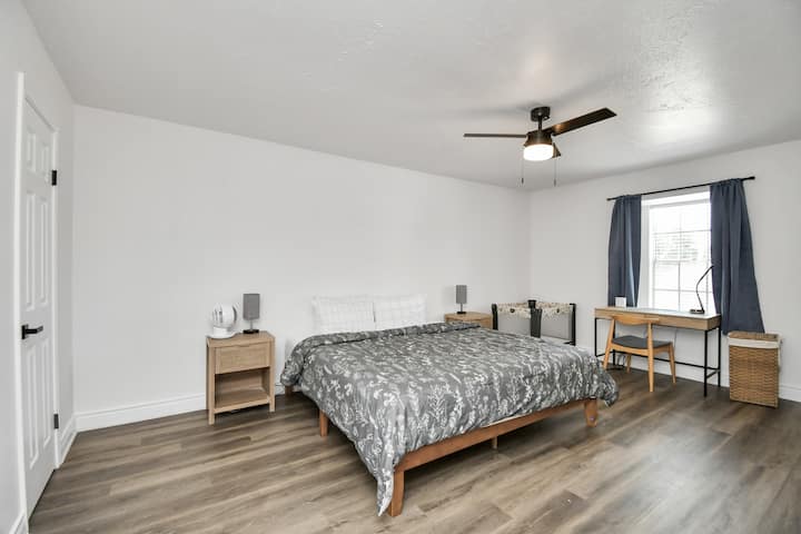 საძინებელი 4