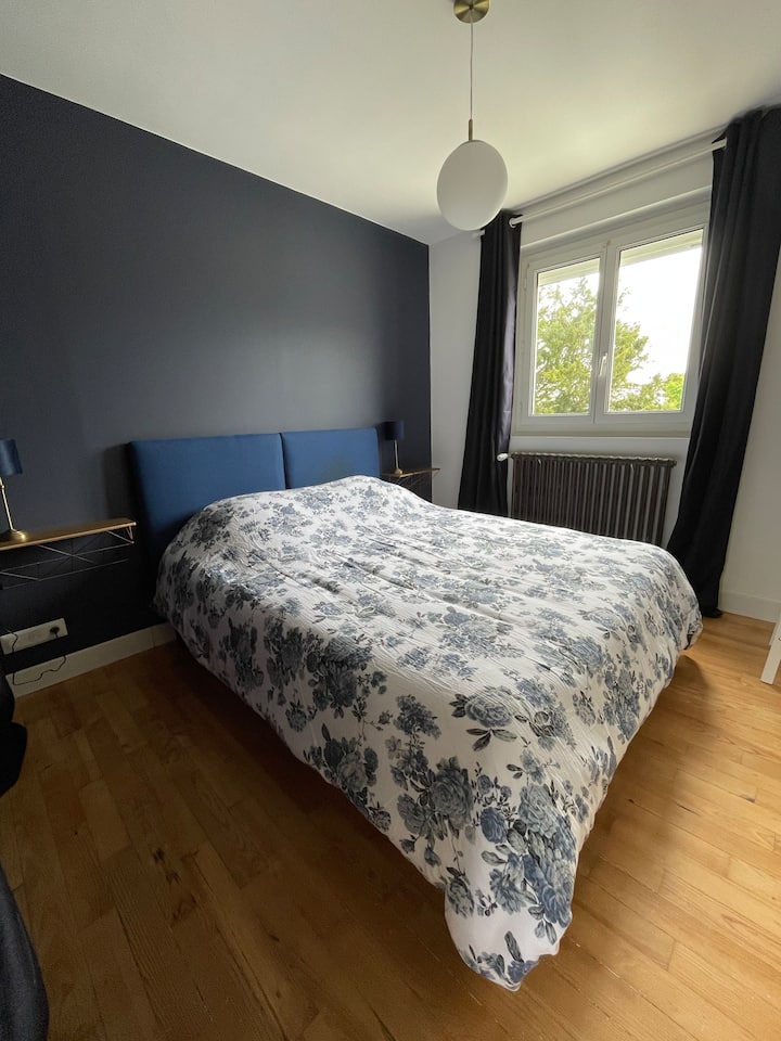 საძინებელი 1