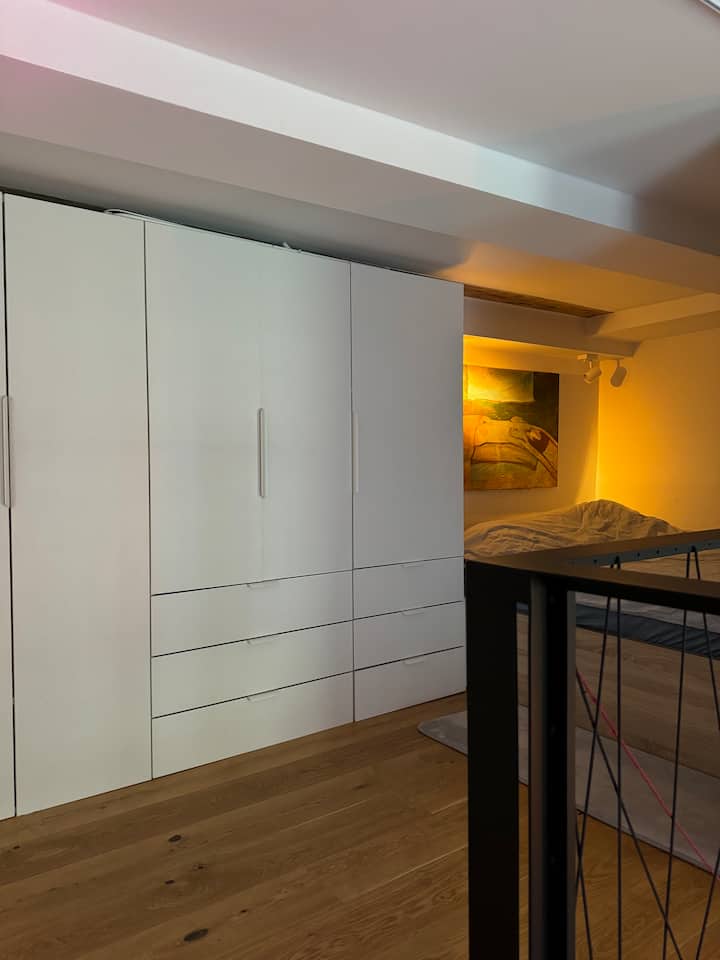 You Have a right sided drawer for your full use, you will find there an iron too:)