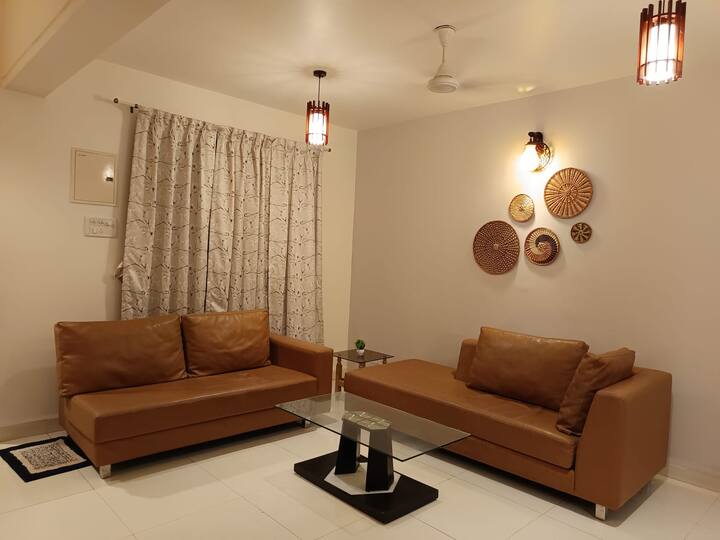 Living room image 8