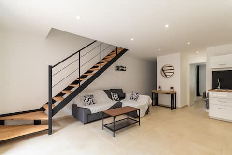 Propriété Airbnb réussie: New family home à Marseille