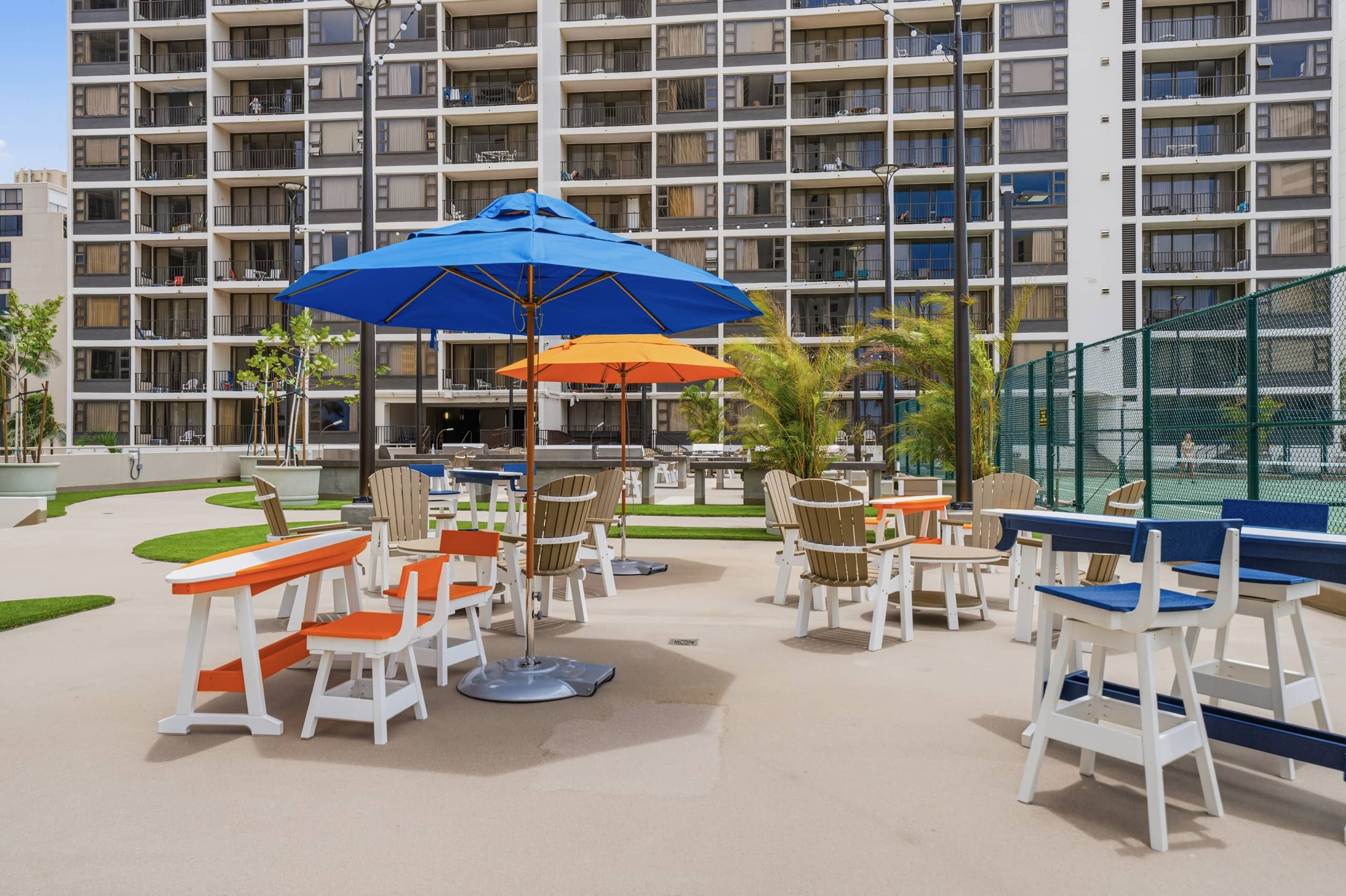 Waikiki Banyan: Green Palms Room 1BR/ Free Parking - Image 42