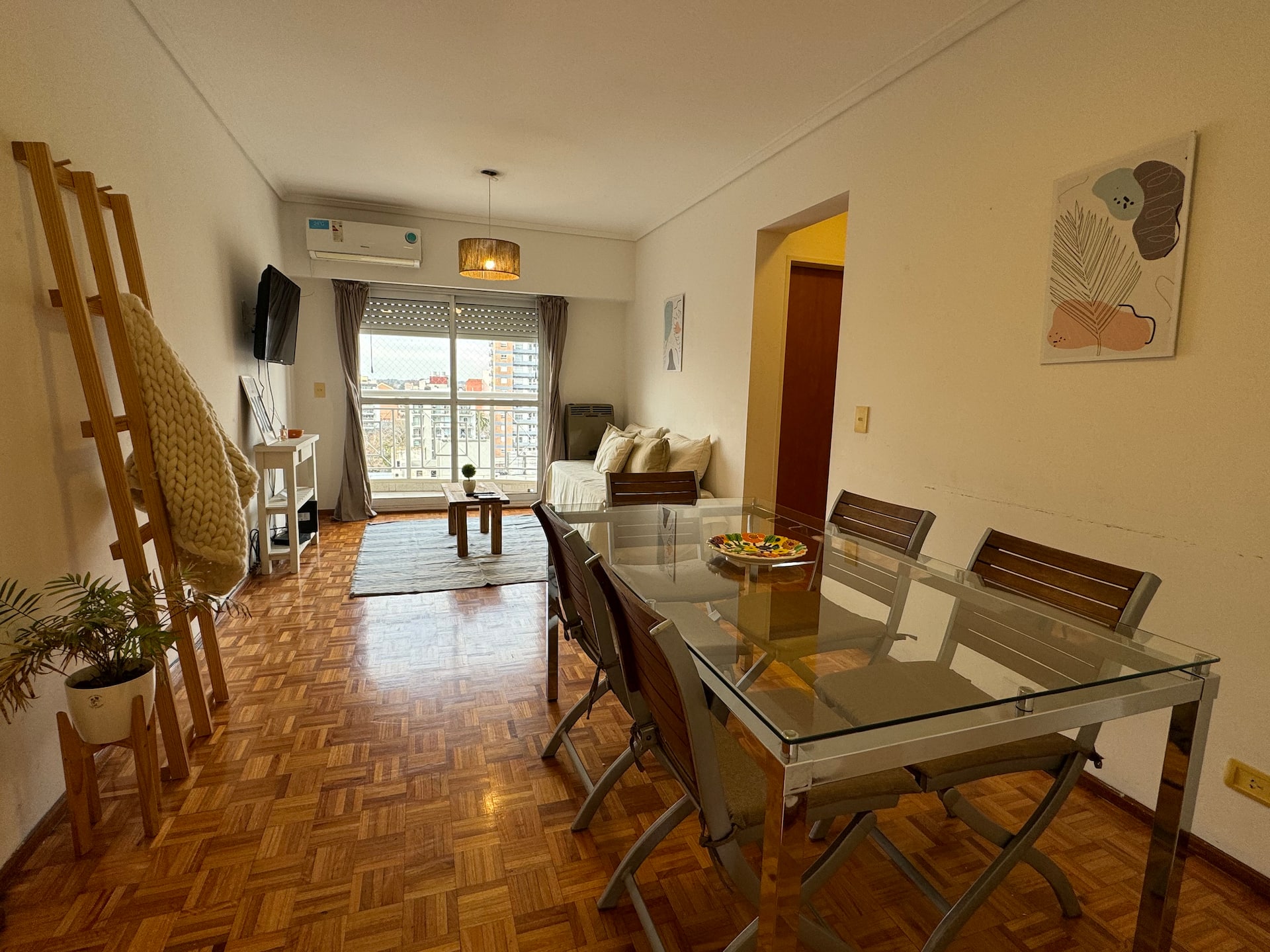 Apartment with 2 bedrooms in Tigre Center Tower
