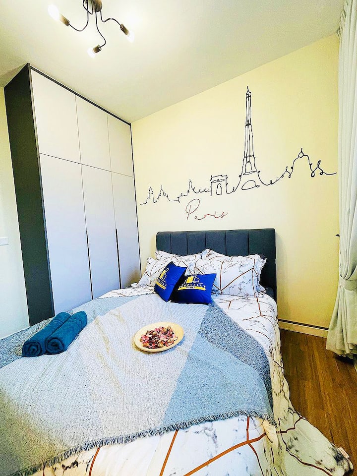 #P2 Eiffel Paris Room @Shared Condo Kl City - Malaysia