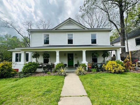 Modern Farmhouse Retreat