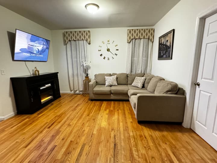 1st Fl Apartment. 5 Min From Ewr Airport. Near Nyc - ベヨーン, NJ