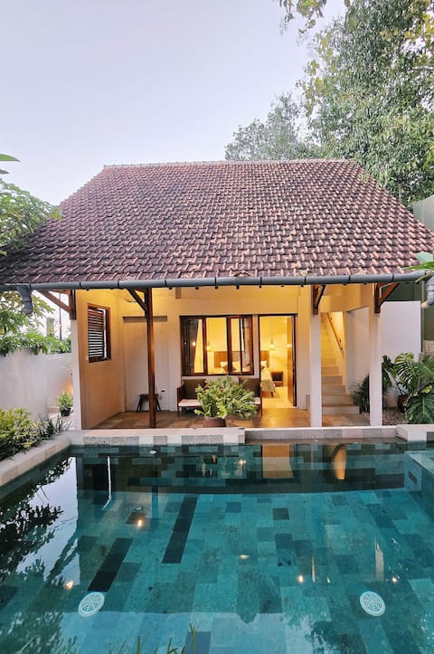 Indies‑ Serene 3BR Villa • Pool • Near City