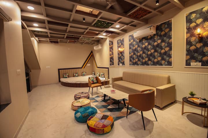 *Saibaouthouse*4br•pool•citycntr•theatre•partyhall - Jaipur