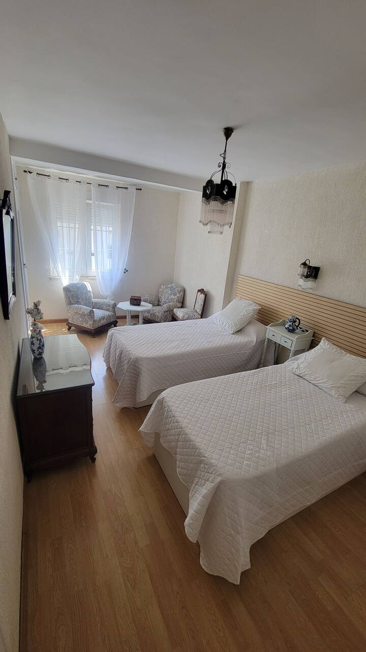 საძინებელი 1