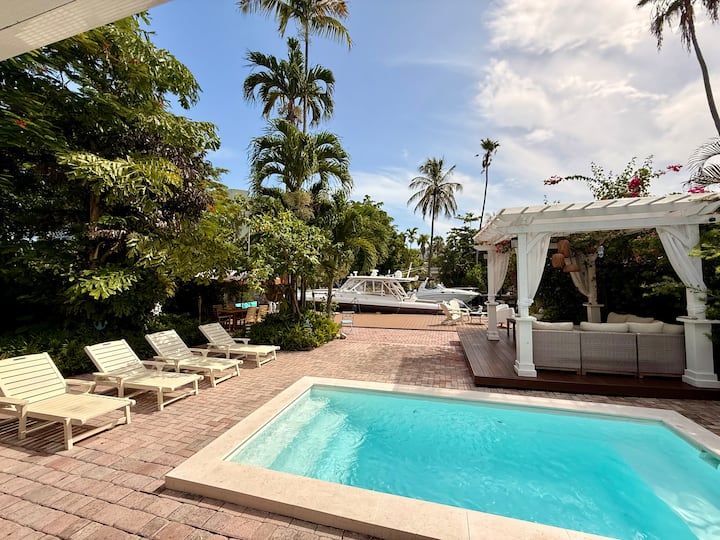 Luxury Miami Waterfront Villa | Pool-private Dock - Miami