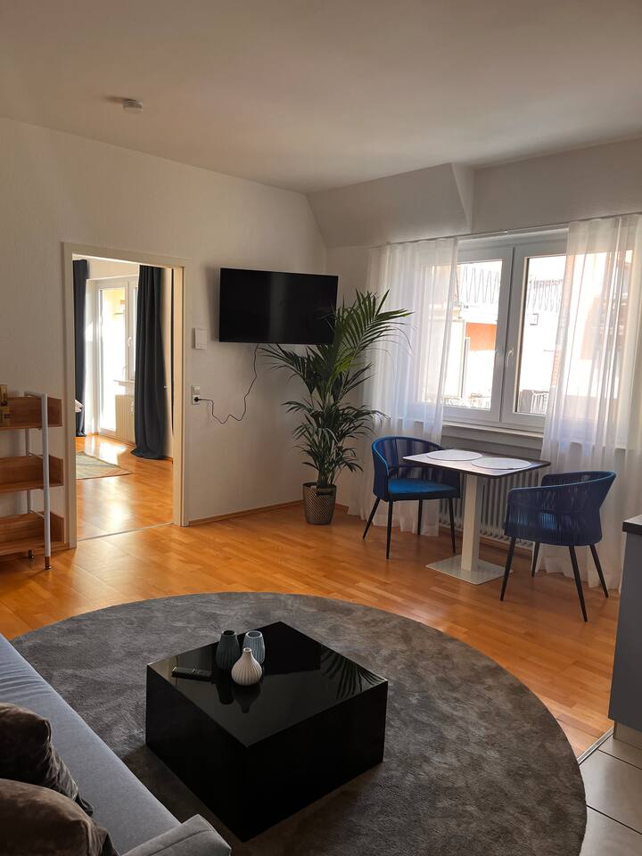 Blauwal, Zentral, Küche, Balkon - Neu-Ulm