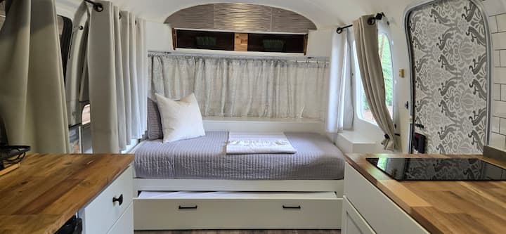 Yaya Airstream At Progress Park - Louisville, KY
