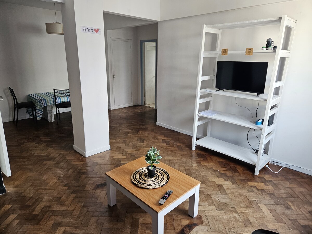 Departamento de 2 ambientes al frente del Obelisco en San Nicolás