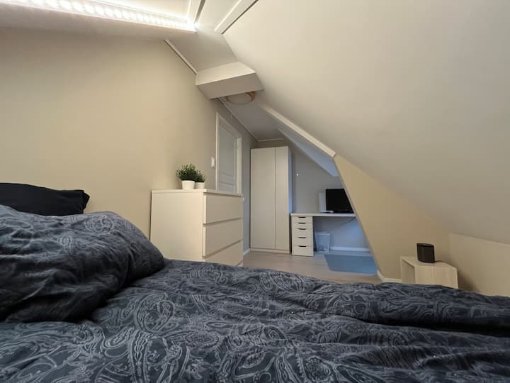 غرفة النوم 2