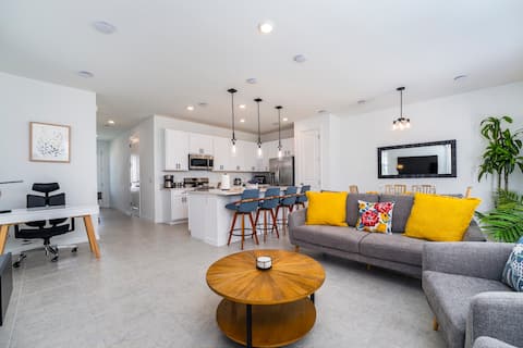 Popular Airbnb listing: Cozy family friendly near Disney in Haines City