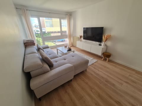 Beautiful cocooning apartment. Close to Paris / C.D.G